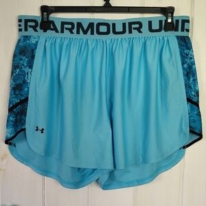 Under Armour Loose Fit Play Up Print Short